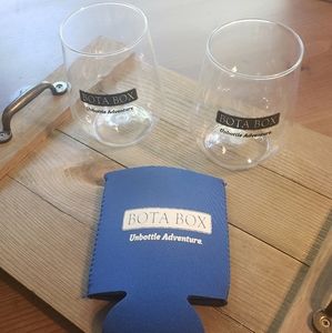 Plastic wine glass with accessories set of 6